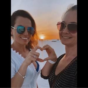 Meet your Posher, Corin